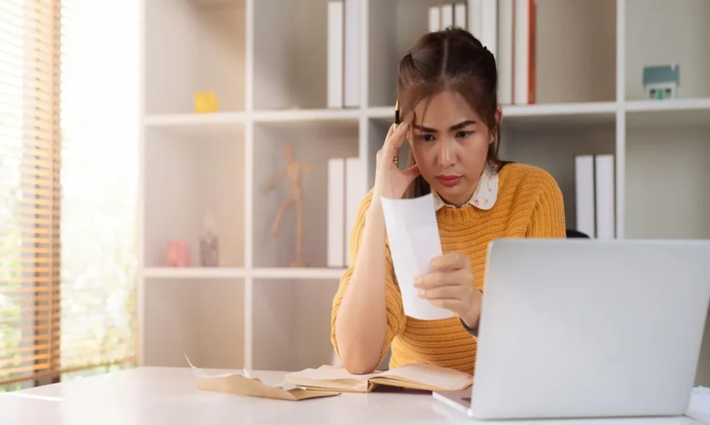 Business bankruptcy lawyer helping companies recover from financial hardship